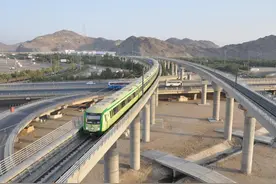沙特修建沙漠轻轨，德日不敢参与招标，中国接手亏了41亿？图片