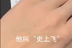 烫发前VS烫发后，理想与现实的差距也太大了吧？笑疯哈哈哈哈图片