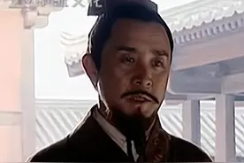 妃子如厕遇野猪，侍卫抗旨不救，窦太后：这就是他做狗的下场图片