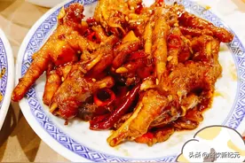 去南昌旅游2天，我是被“辣”回来的，老婆：一天去厕所8次很爽吧图片
