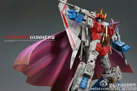 爱玩：TAKARA TOMY MP11 红蜘蛛 Starscream 重涂写真照图片