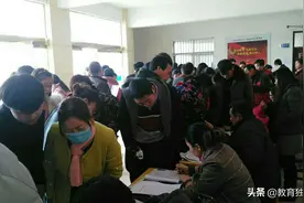 大学新生入校，该不该从家里带去被褥呢？学姐给你“避坑”技巧图片