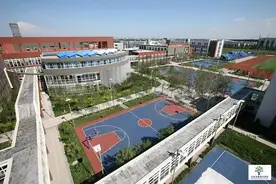 以爱与创造而闻名，北京市新英才学校斩获京领系列榜单前三十强图片