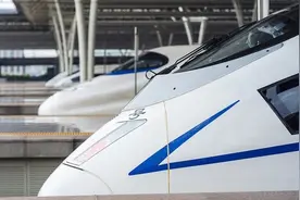 为什么高铁座位号有 ABCDF，却没有 E？央视释疑图片