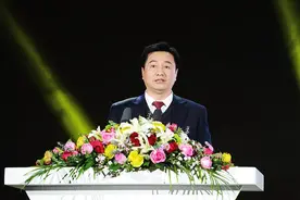 用生命捍卫质量——中国重汽集团湖北华威专用汽车有限公司总经理 陈勇图片