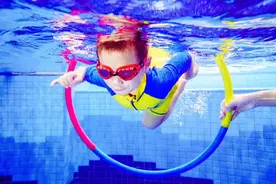 关于婴幼儿冬季游泳，你有多少了解呢？图片