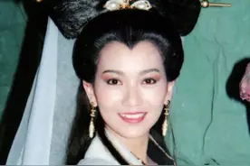谁说赵丽颖“太可爱”演不了白娘子？看到定妆照后，瞬间被打脸图片