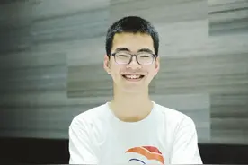 江苏省高考理科状元——时鹏扬，靠自己努力争来无数光环的学霸图片