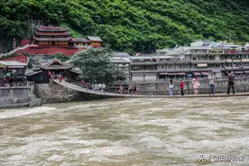 因一场战役闻名 由13根铁索建成的泸定桥已有300余年历史图片