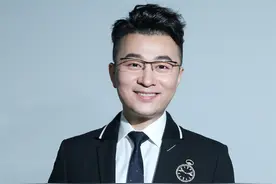 王晓亚：从校园学生记者到江苏卫视主持人图片