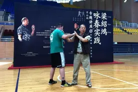 打进美军军营，叶问4真不是吹牛吗？其实咏春拳师早成为美军教官图片