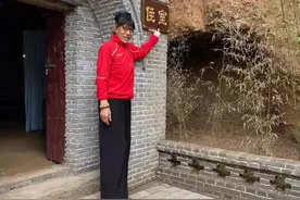 郑海霞是这个村的村民，她给这个村代言图片