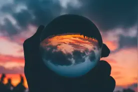 毛姆：世上有两种友谊图片