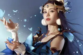 《浪姐》cos王者女英雄，张含韵王霏霏神还原，黄龄是认真的吗图片
