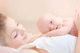 新生儿都是“近视眼”？了解这5个小秘密，妈妈更安心！图片