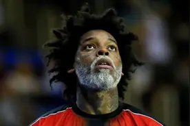 再见了，NBA！大帽罗斯+安东尼！28岁天才中锋退役图片