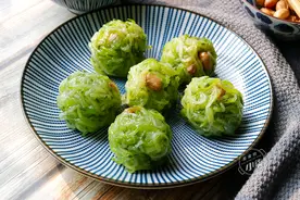 2根萝卜，一把花生米，不炸也不烙，出锅太香了，冬天多吃身体棒图片