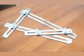 牛人用扁铁制作可伸缩的长方形工具，看到用处彻底被惊呆了视频封面