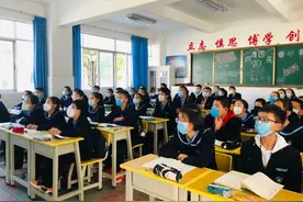 春已至，少年归丨大理初高中开学的第一天是这样的……图片