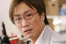 身价过百亿的五位男星, 周星驰陈伟霆上榜, 第四位拥有皇家身份!图片