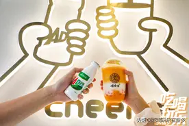 娃哈哈竟然开了奶茶店！河南首家空降新乡西大街，重拾童年味道图片