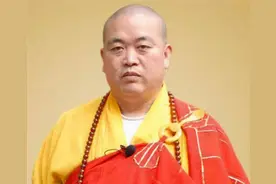 少林寺方丈释永信为何争议不断？他表示：每月补贴仅有六七百块钱图片