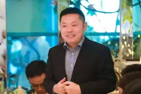 安徽穷小伙，疫情时靠卖菜狂赚15亿，深挖他背后的成功秘诀图片