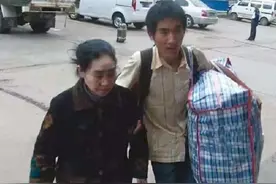 “贵州孝子”刘秀祥：13年前背疯母千里求学，如今故事感动千万人图片