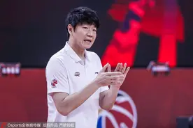 深圳男篮今夏巨变，李慕豪早定加盟北京，竟与林书豪有关图片