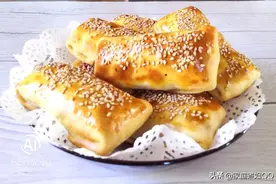 羊肉别总是炖汤喝了，来做个新疆风味的烤包子吧，简单又美味图片