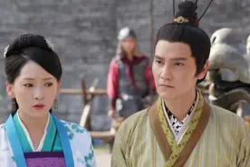 丁子峻晒与张智霖夫妇合照，娇妻罕见现身，颜值靓过袁咏仪？图片