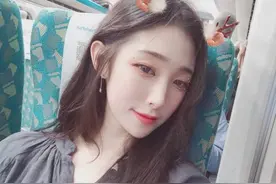 小说：“你就真的这么喜欢我？”图片