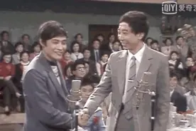 星说：33年，冯巩央视的春晚人生图片