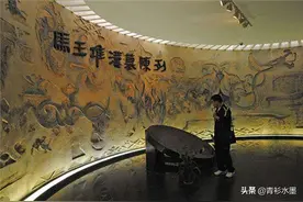 长沙17岁少年苦练轻功，盗走38件价值10亿的国宝，曾在停尸房练胆图片