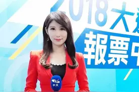 中天被关后转战新媒体后订阅突破200万 主播大跳螃蟹舞、献唱感恩的心图片