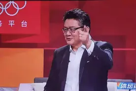 央视主持人采访太不专业！内涵选手只拿铜牌，不谈能力反强调长相图片