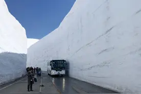 世界上这些令人叹为观止的道路图片
