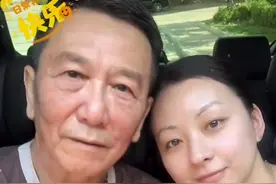赵庭与大20岁老公罕秀恩爱，三婚温兆伦为其收心，年营业额破10亿图片