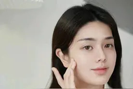 水乳不一定大牌才好用，这四款被忽略的国货水乳，保湿又补水图片