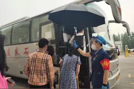 21个航班备降石家庄机场 空铁联运保障旅客疏散图片