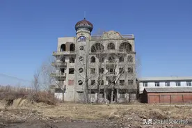 修正哈尔滨乔四观江别墅，细节图解图片