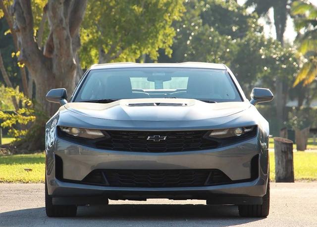 虽然是2018款的雪佛兰，但这科迈罗ZL1相同能惊艳全场