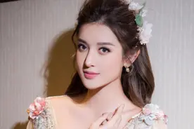 新一代“越南第一美女”，完美脸蛋，饱满身材，深受网友喜爱图片
