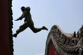 燕子李三为何能飞檐走壁？一条大腿保存至今，揭露了真相图片