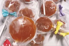 酸甜可口无色素的哄娃利器！自制梨汁棒棒糖，清热降火又好看图片