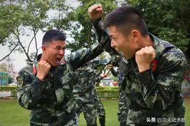 街斗防拳反击，警用格斗搏击技术，防身自卫也很好用图片