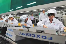 为什么中国的工厂会安排职工上夜班？图片