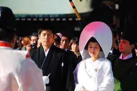 日本人工智能婚配，比一妻多夫更可靠，光棍的春天来了图片