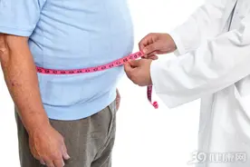 身高1米7的男性，体重多少斤才算健康？教你算一算图片