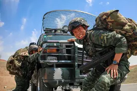 超燃大片~~武警特战官兵挑战极限体能图片